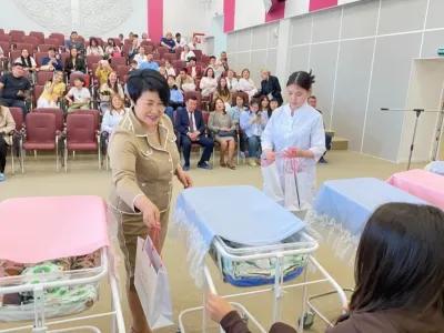 В Якутске состоялась выписка малышей, родившихся в День защиты детей