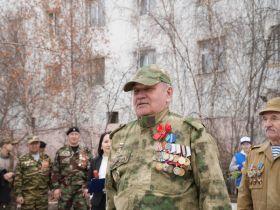 В День Победы ветераны боевых действий почтили память героев в Якутске
