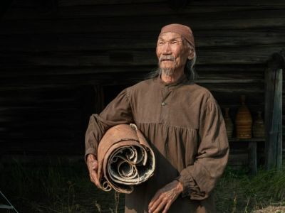 «Пусть на старости лет хоть раз снимусь в кино»: Степан Петров – о внезапной карьере, ролях и жизни
