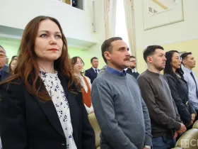 В Якутске вручили награды работникам связи в честь Дня радио