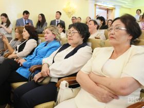 Государственные награды вручили медицинским работникам Якутии