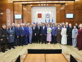 Айсен Николаев принял участие в заседании президиума РАН и правительства Якутии