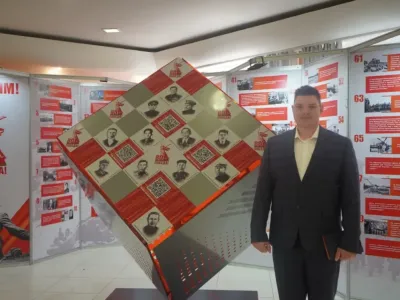 Герой России Николай Соболев прошел стажировку в Минобрнауки Якутии