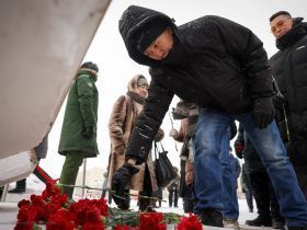 В Якутске почтили память жителей и защитников блокадного Ленинграда