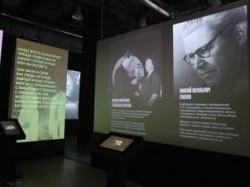 В Якутске открылась выставка о героизме медиков в годы Великой Отечественной войны