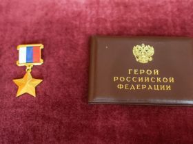В Якутске вручили Звезду Героя России Алексею Петрову