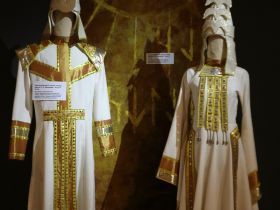 В Якутске открыли выставку об истории театрального искусства страны и республики