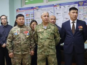 Кабинету в школе Якутска присвоили имя участника СВО Андрея Исакова