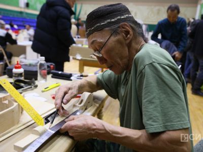 В Якутске стартовал фестиваль-конкурс деревянных изделий