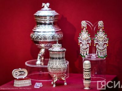 В Якутске открылась выставка «Лучшие ювелирные украшения Якутии – 2025»